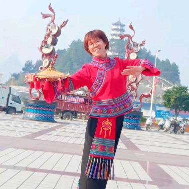 月儿依旧头像