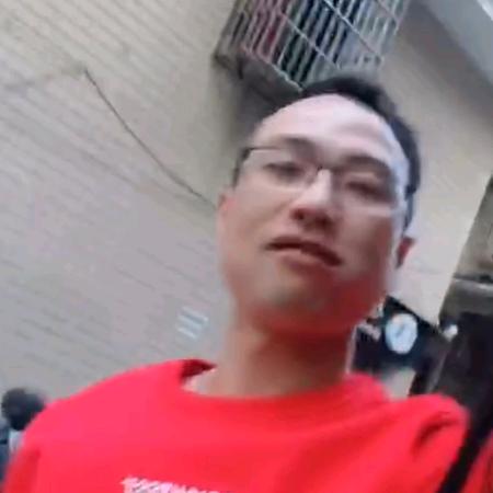 战战