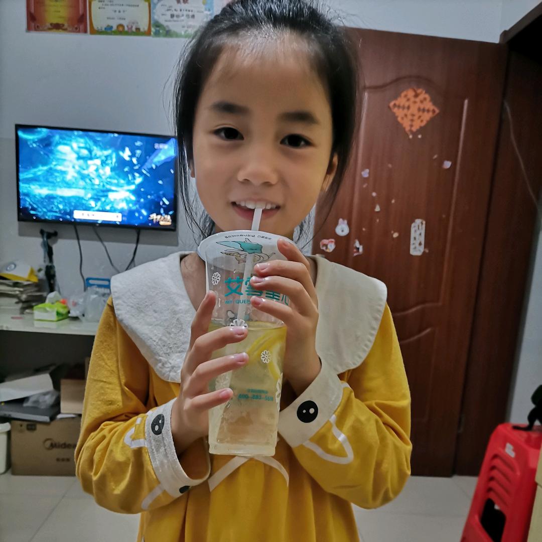 d(ŐдŐ๑)颜如画