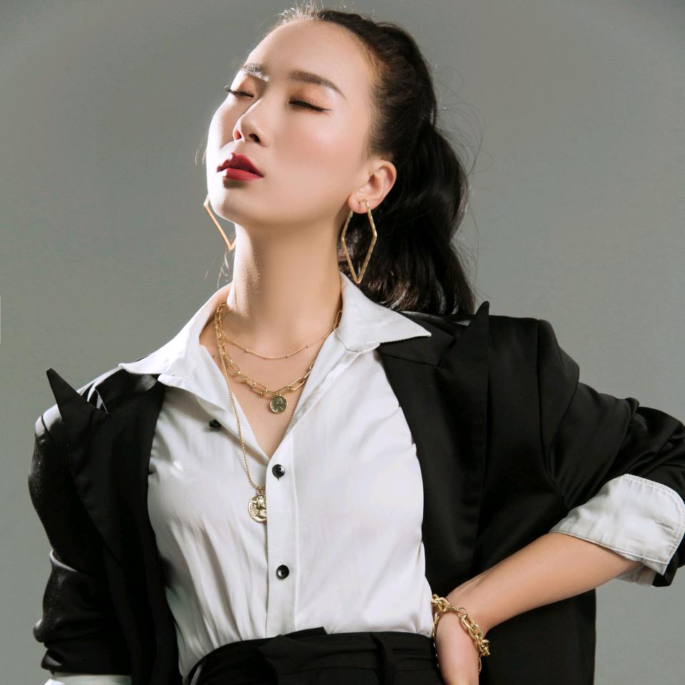 小主