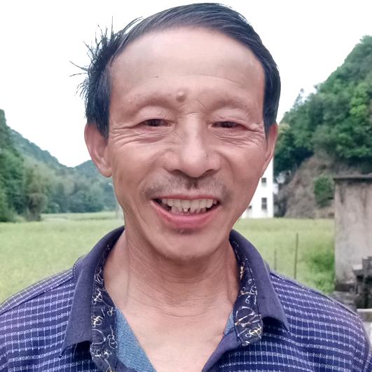 林有红＜林大哥＞