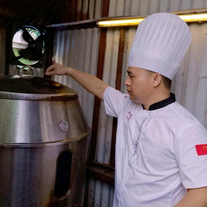 梁少(心若冰清)