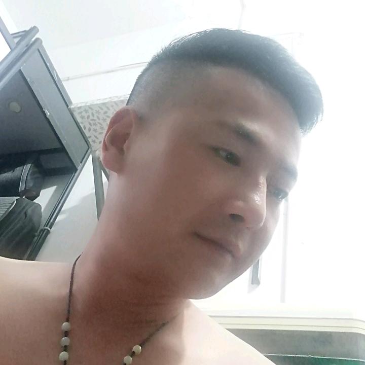 固墙车饰界汽车装饰