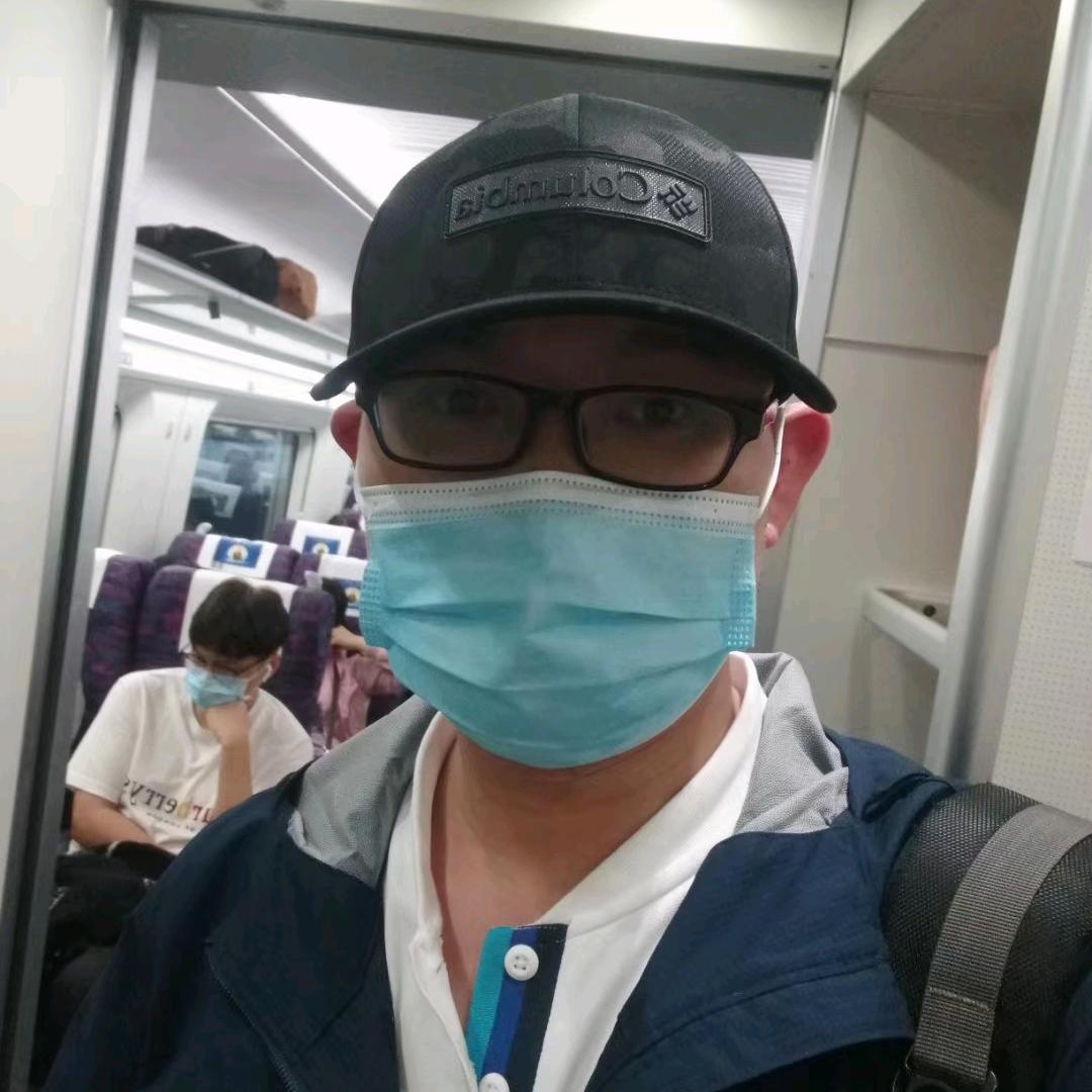 搞模具的大叔
