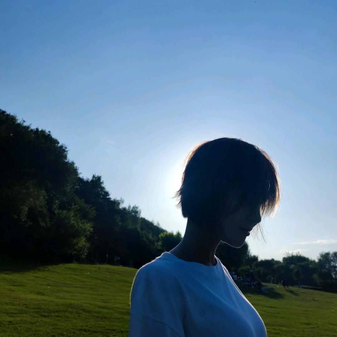 大美妞化妆师 海玲