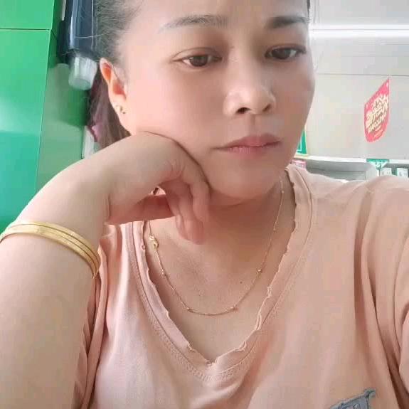 小莫