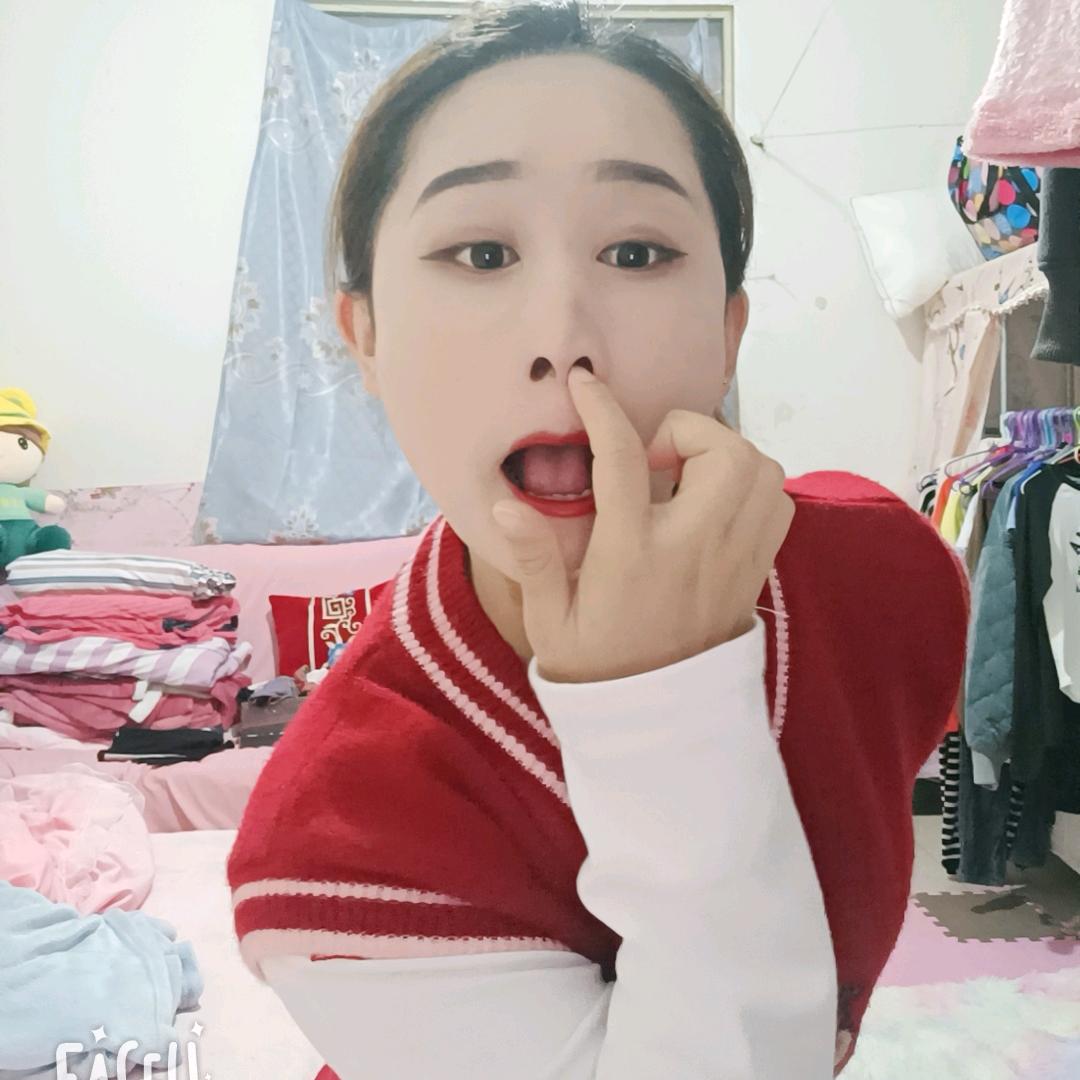 红河哈尼妹纹身，鬼域刺青