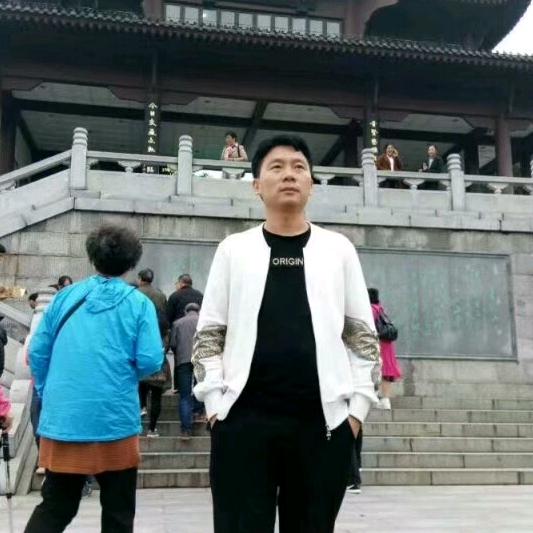 手表精工：陈乾（田坎龙泉超市）