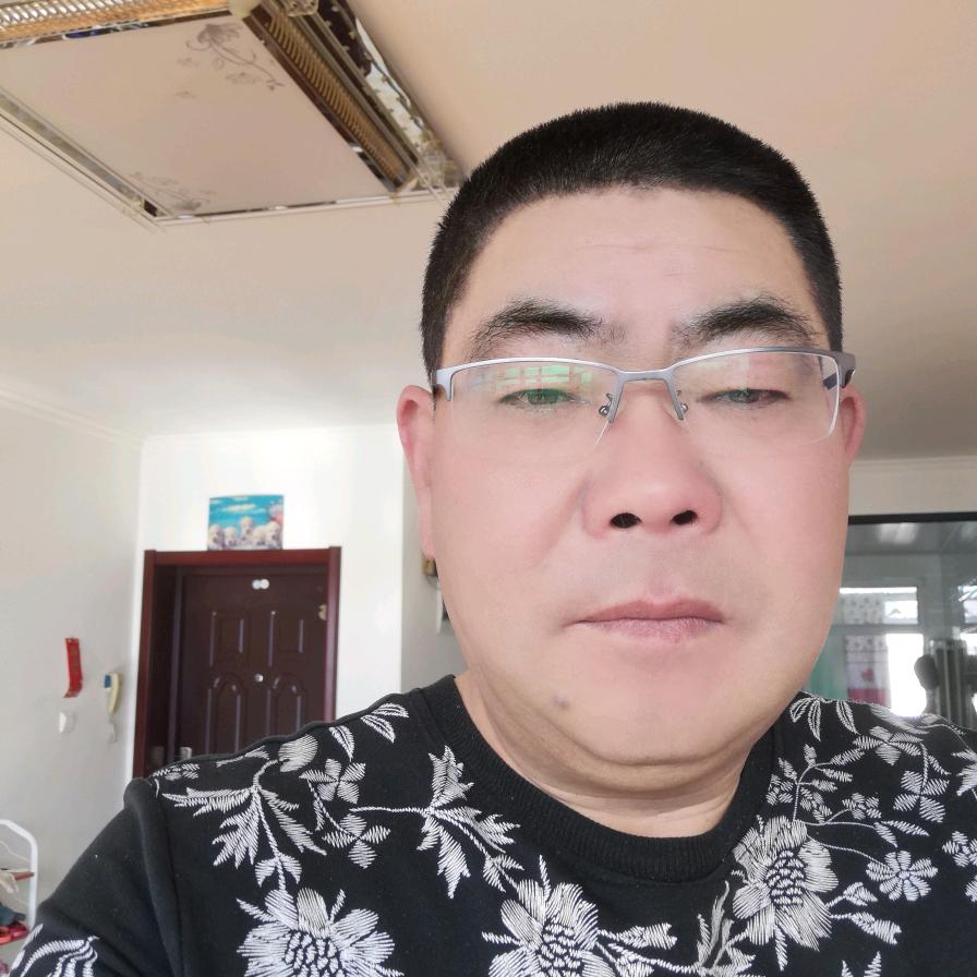 梁启东