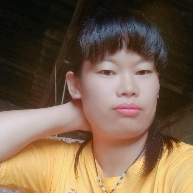 女   八     路