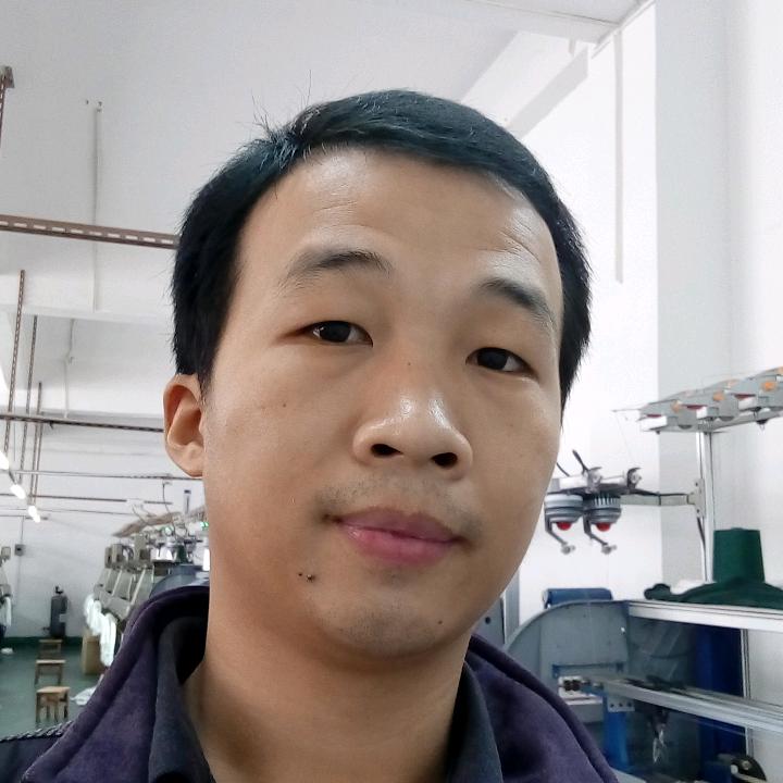 张师傅:开槽打孔