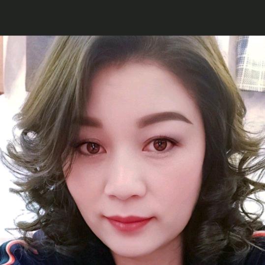 时尚韩以女装店梅姐(新化温州广场)