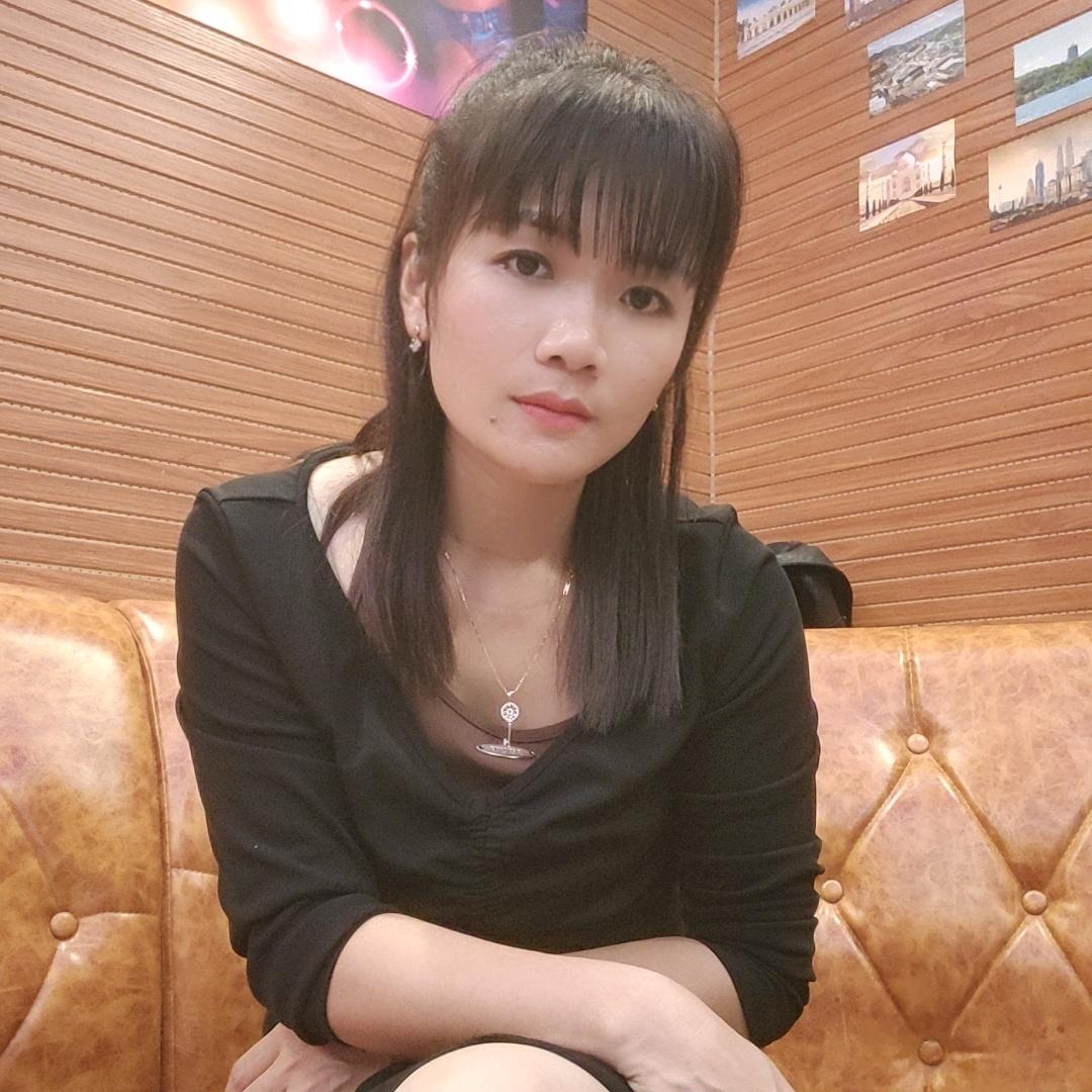 灿灿