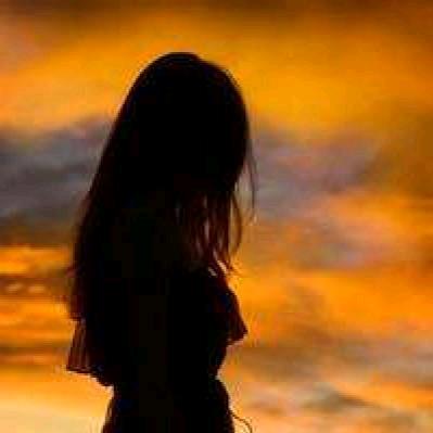 卖奶粉的小姐姐