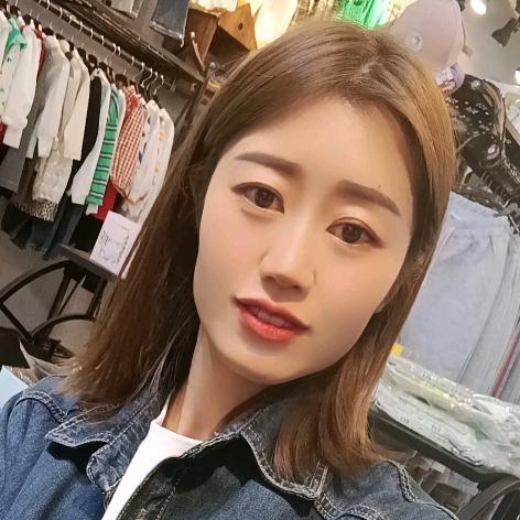 金沙小曼童服装