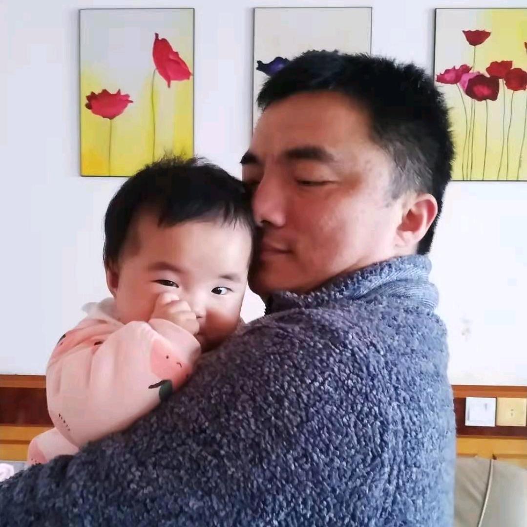 小鱼多多