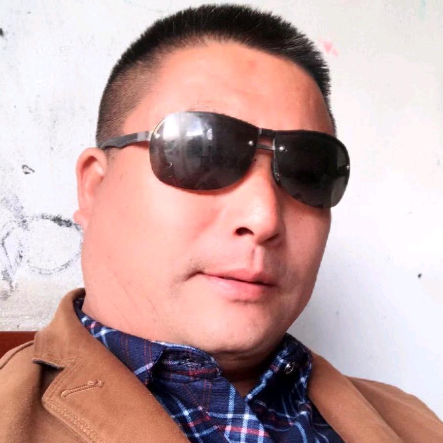 淮滨县何氏建材有限公司