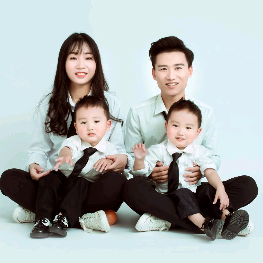 大小宝妈咪