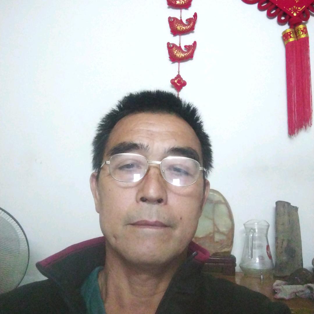 白甲良的退休生活