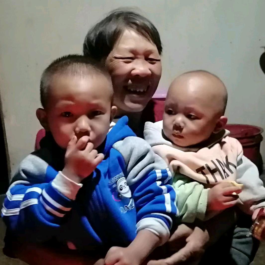 用户7470549927835