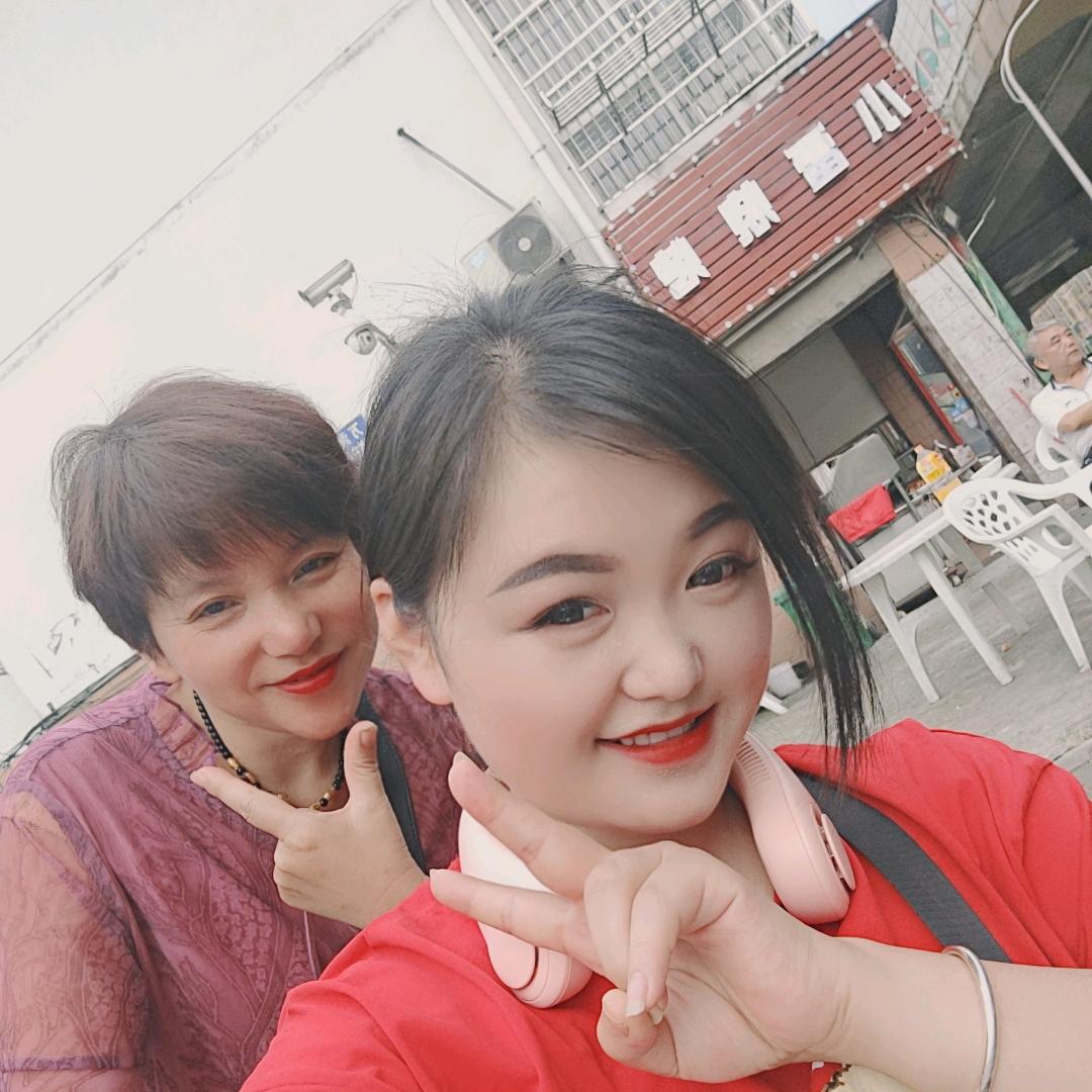 可爱的小红