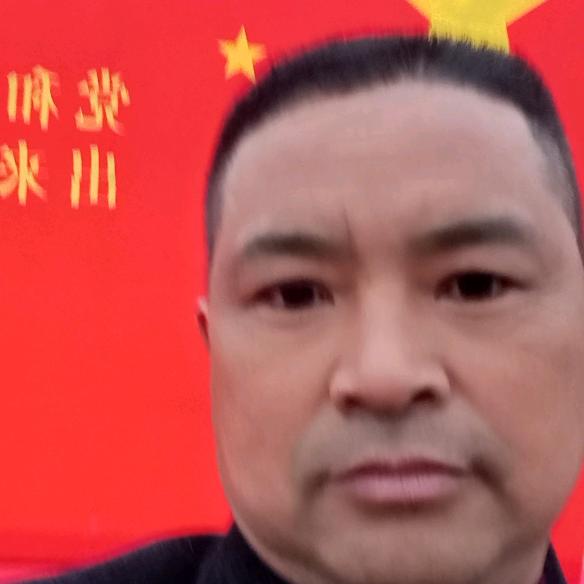 四个孩子的爸爸