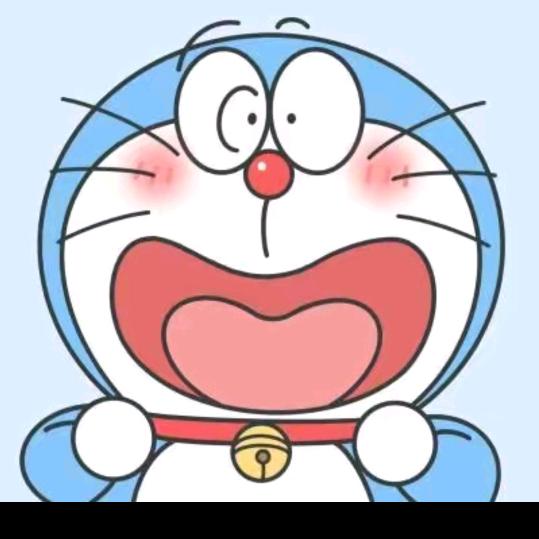 他爱睡懒觉。