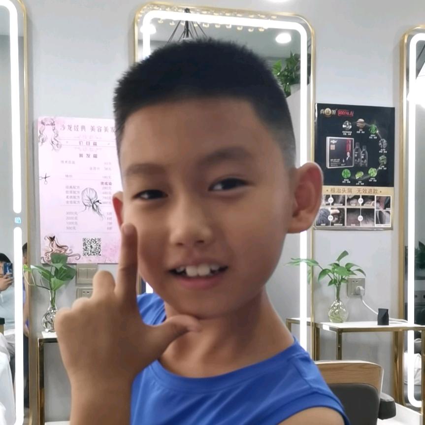 沐梓莲