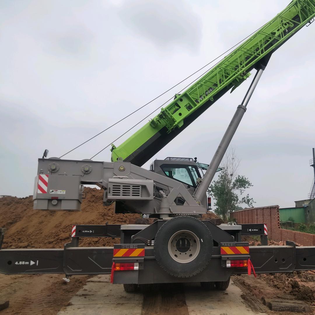 颍上华伟吊装@小军