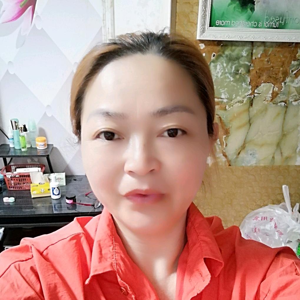 童三姐健康理疗馆（商品在厨窗）