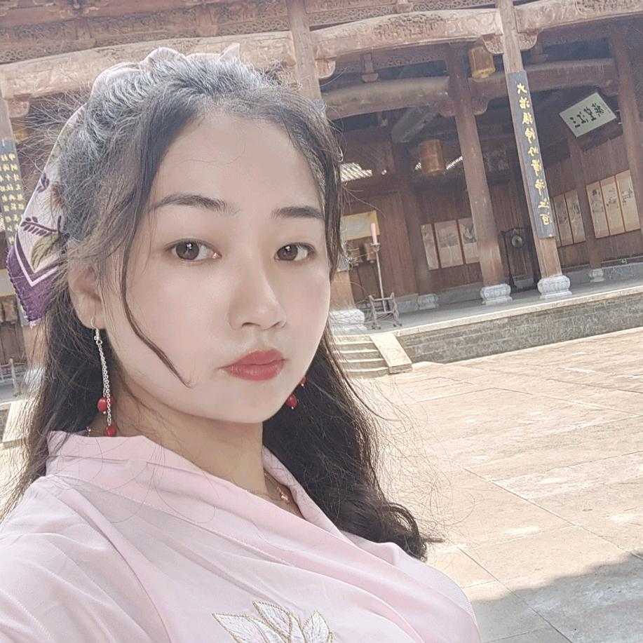 开化红蓝青窗帘家纺