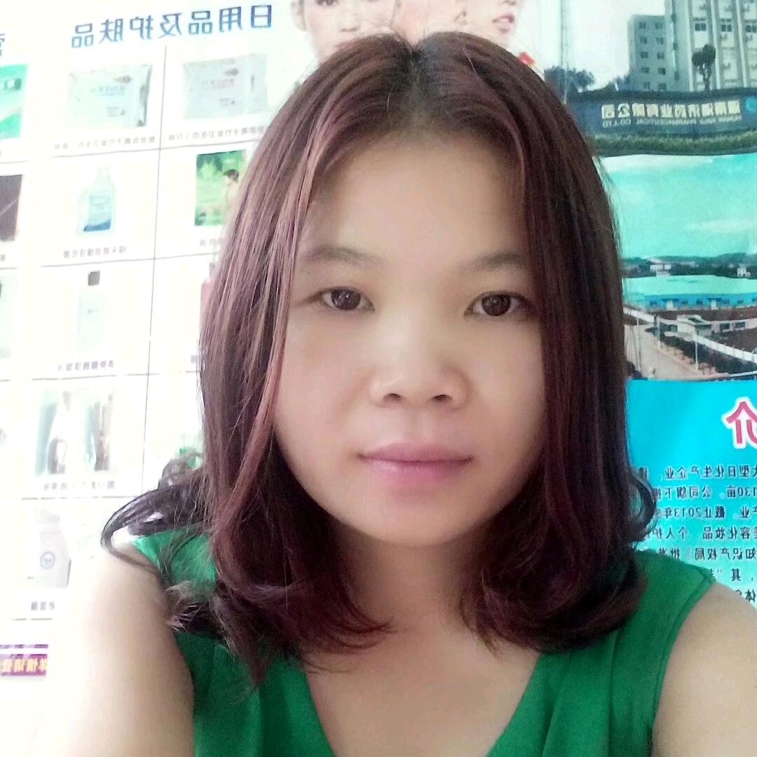 巧笑嫣然