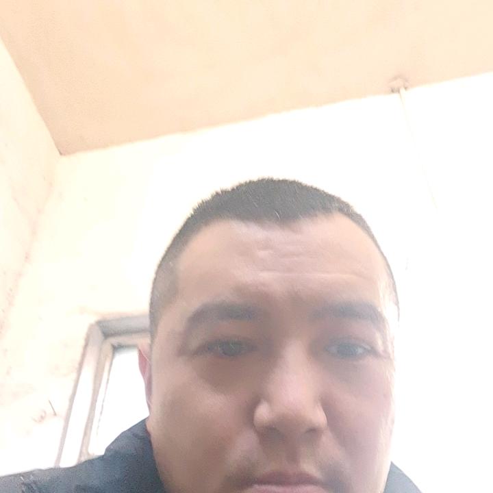 用户5689156248596
