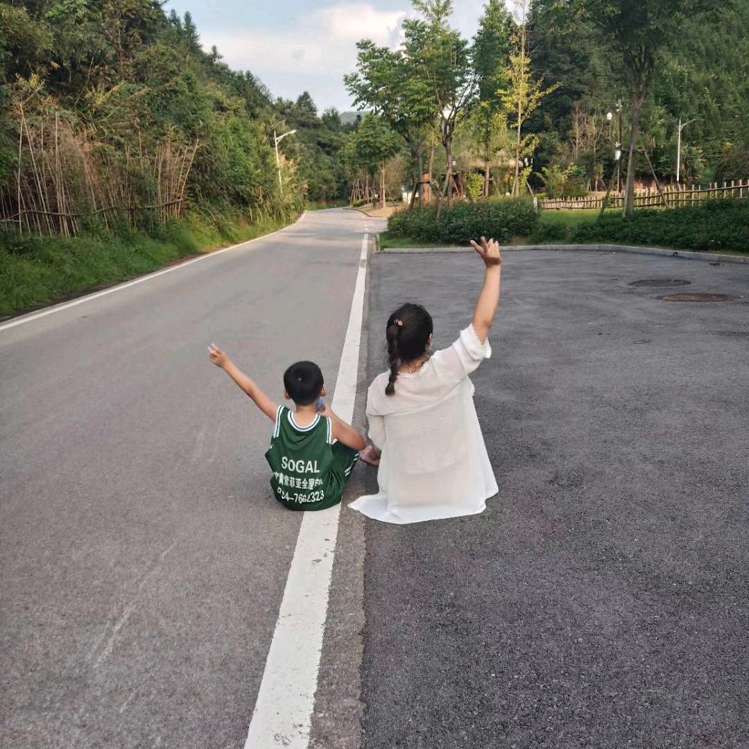 宜黄九号衣柜娟子