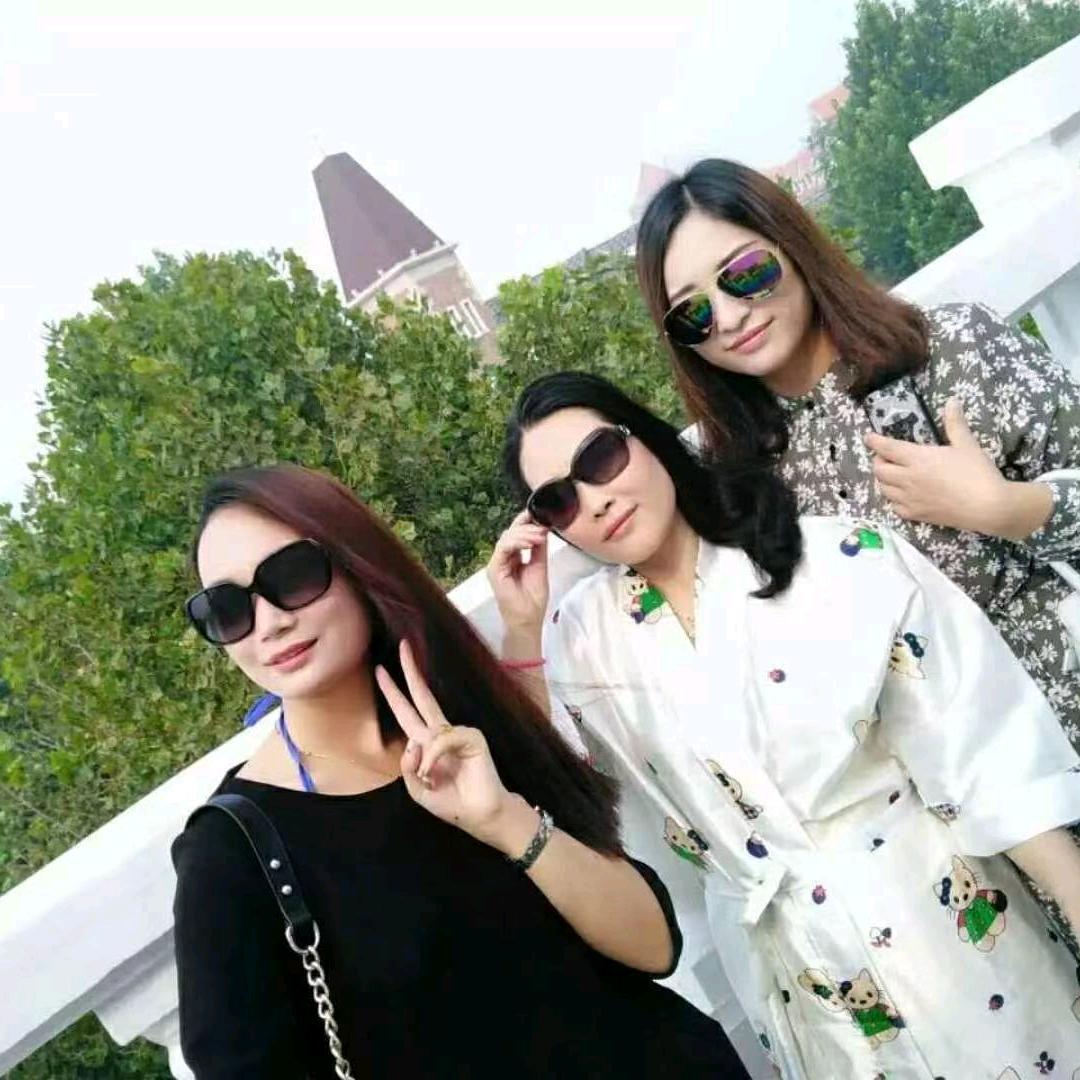 宁远县英伦摩点烘焙店