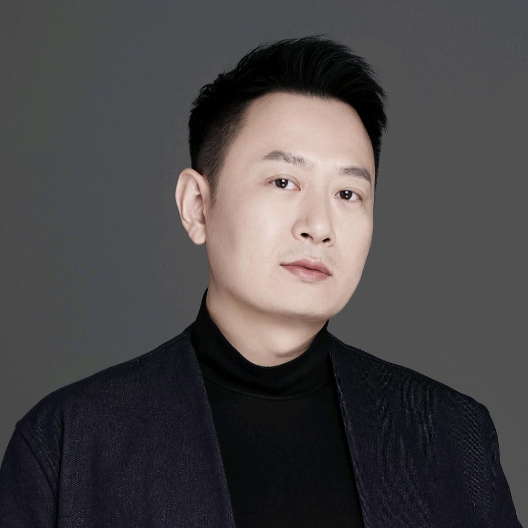 设计师王广祥