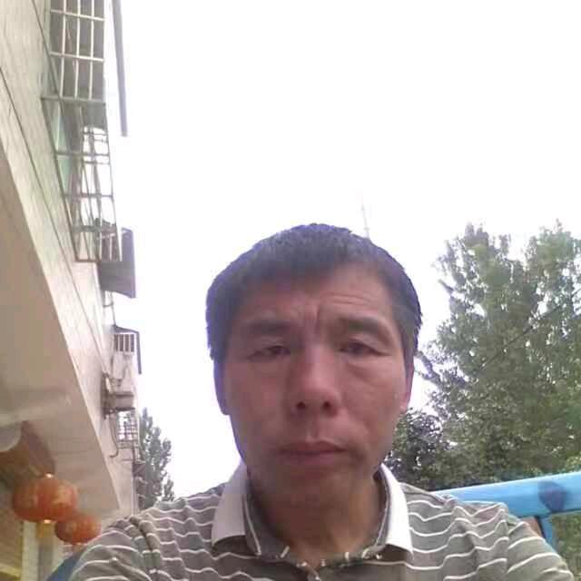 周岩