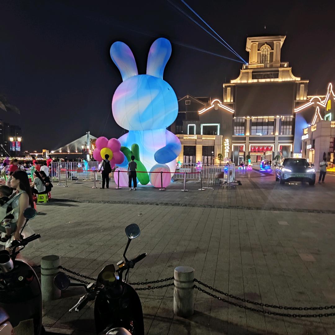 凌锟头像