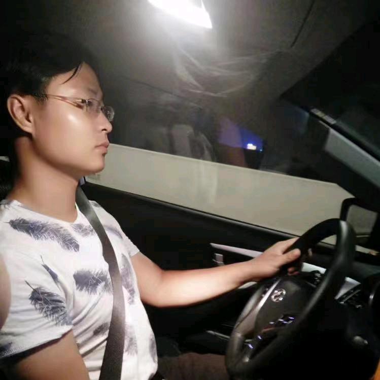 W~王哥