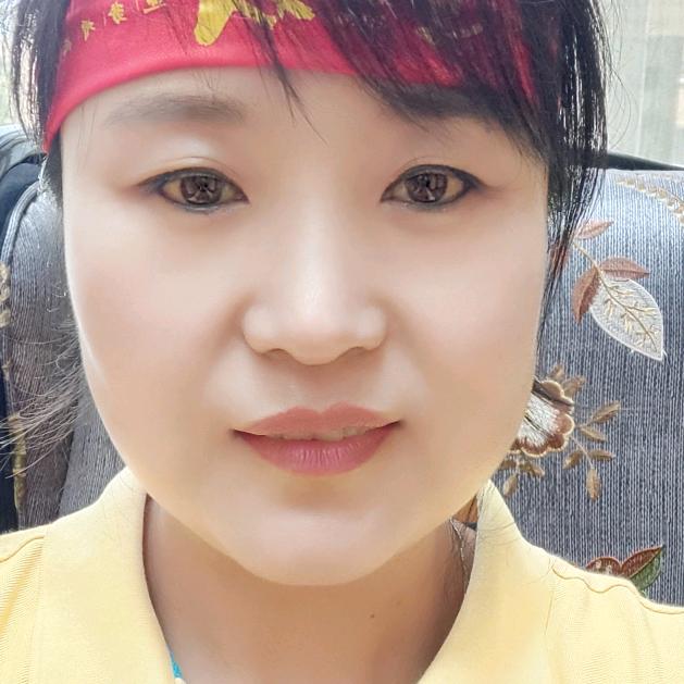 喜欢矛隼的水映月头像