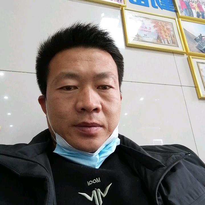 叶生文长年收购各种猪