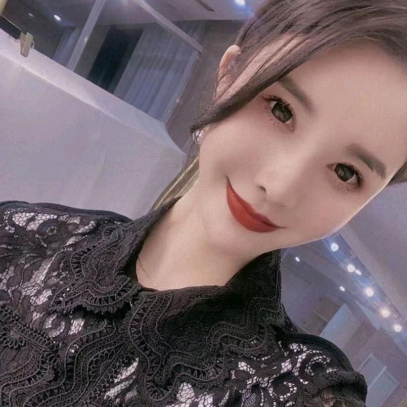 义乌市妍妩服装商行