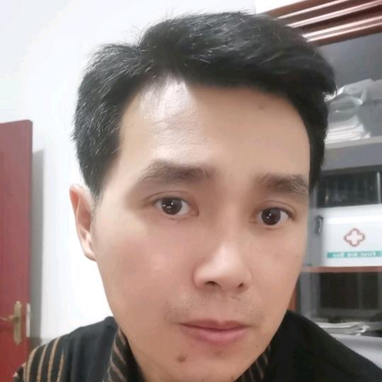 洪飞