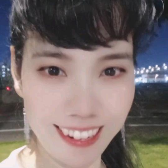 华华