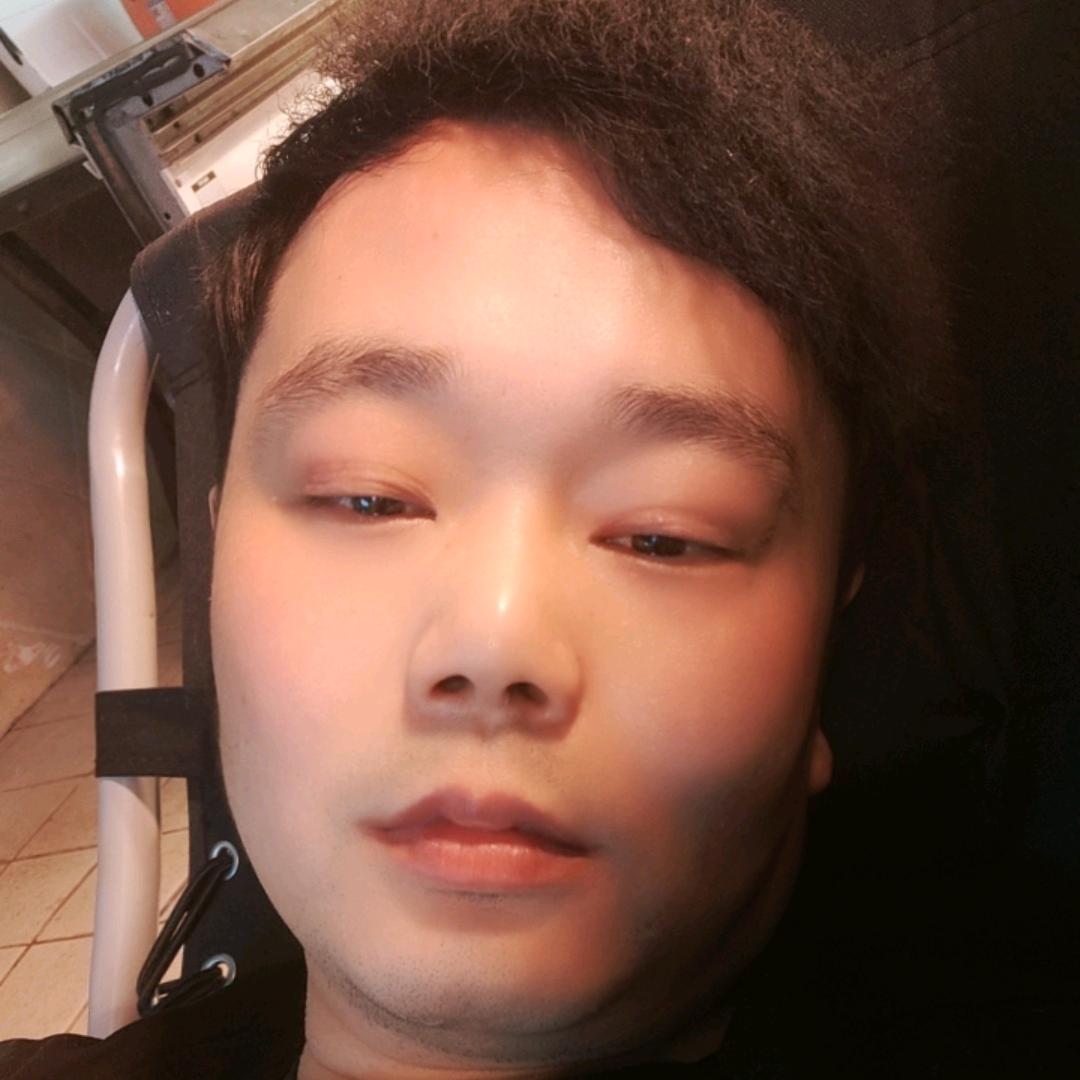 春天里的小雨
