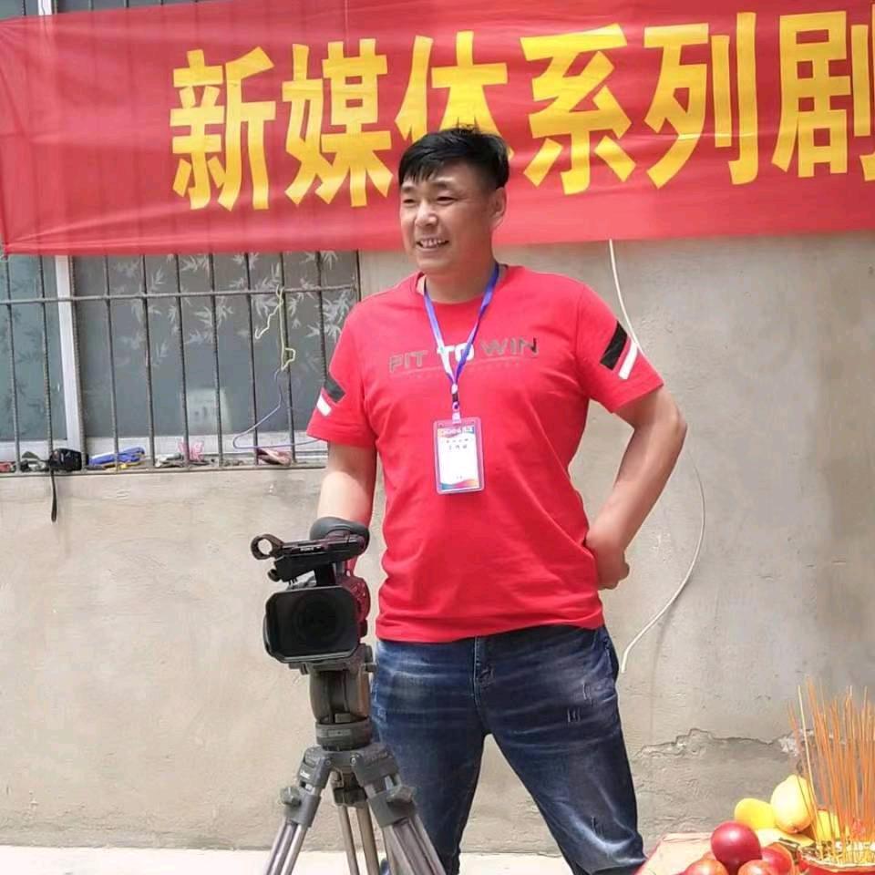 王东安民间小调演员