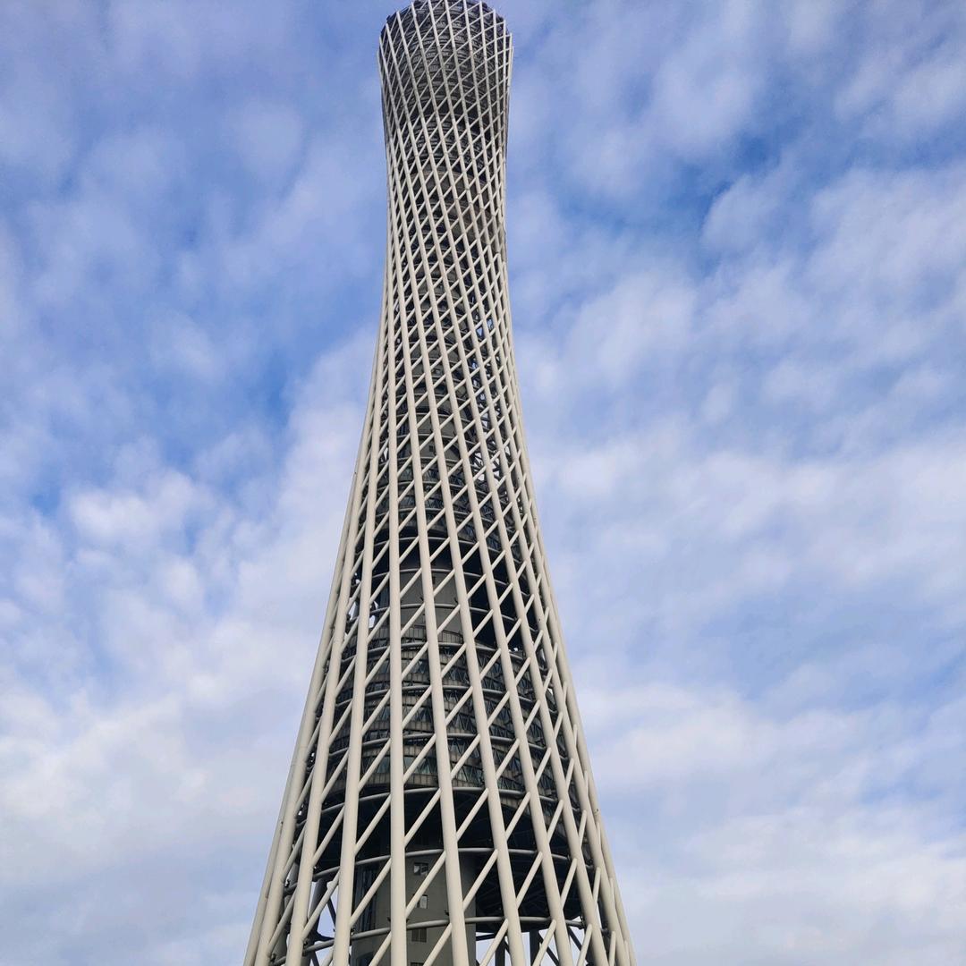 春盈四海