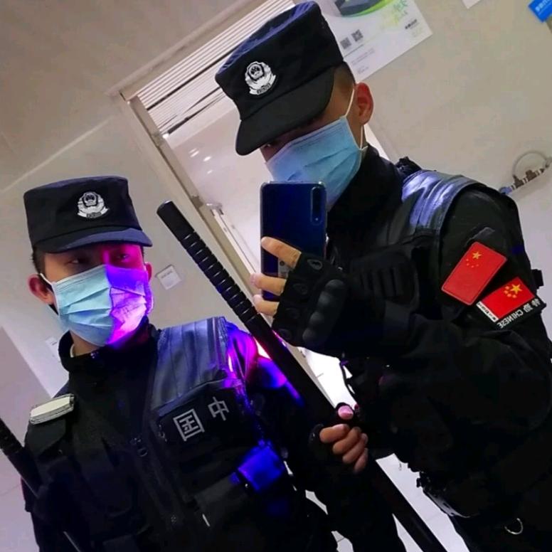 埋葬过去看向未来