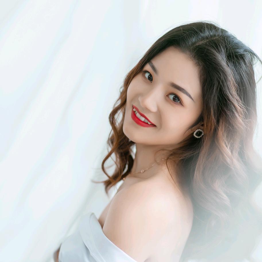 ✨是小何呀✨