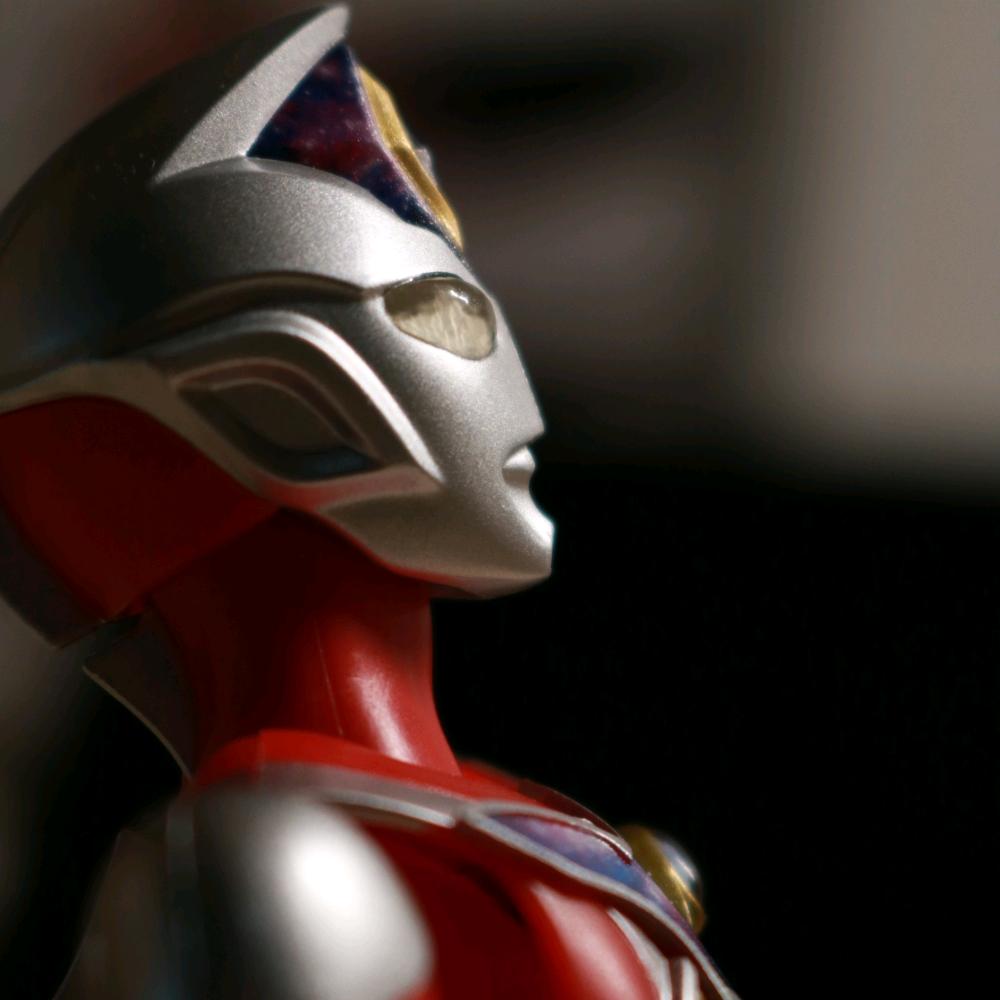 奥特曼，假面骑士